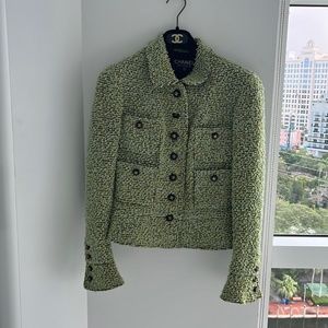 Chanel jacket size 38